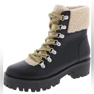 Steve Madden size 10 Aniko Boots